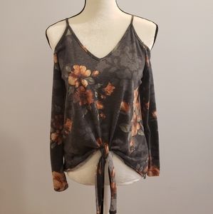 Cold shoulder floral top